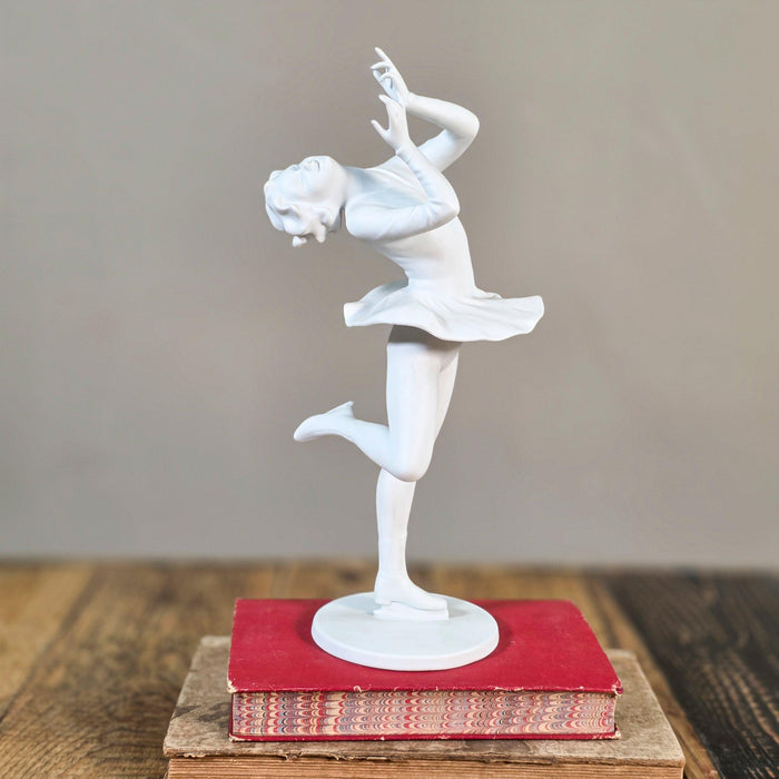 Eiskunstläuferin AK Kaiser, Denise Biellmann-Figuren, Skulpturen & Statuen-Vintage Kontor-Vintage Kontor