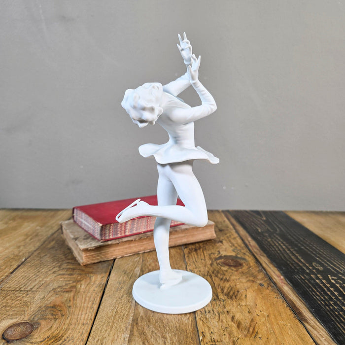 Eiskunstläuferin AK Kaiser, Denise Biellmann-Figuren, Skulpturen & Statuen-Vintage Kontor-Vintage Kontor