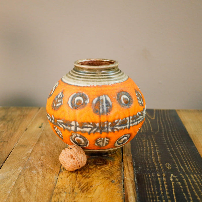 Mid Century Vase in orange -